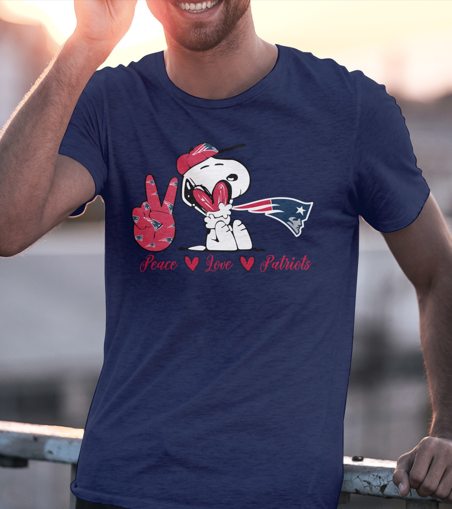 Peace Love Patriots Snoopy New England T-Shirt