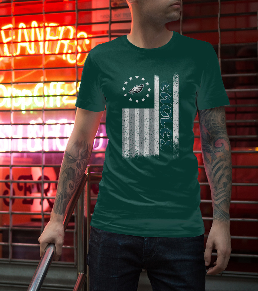 Philadelphia Eagles Stars And Stripes American Flag T-Shirt