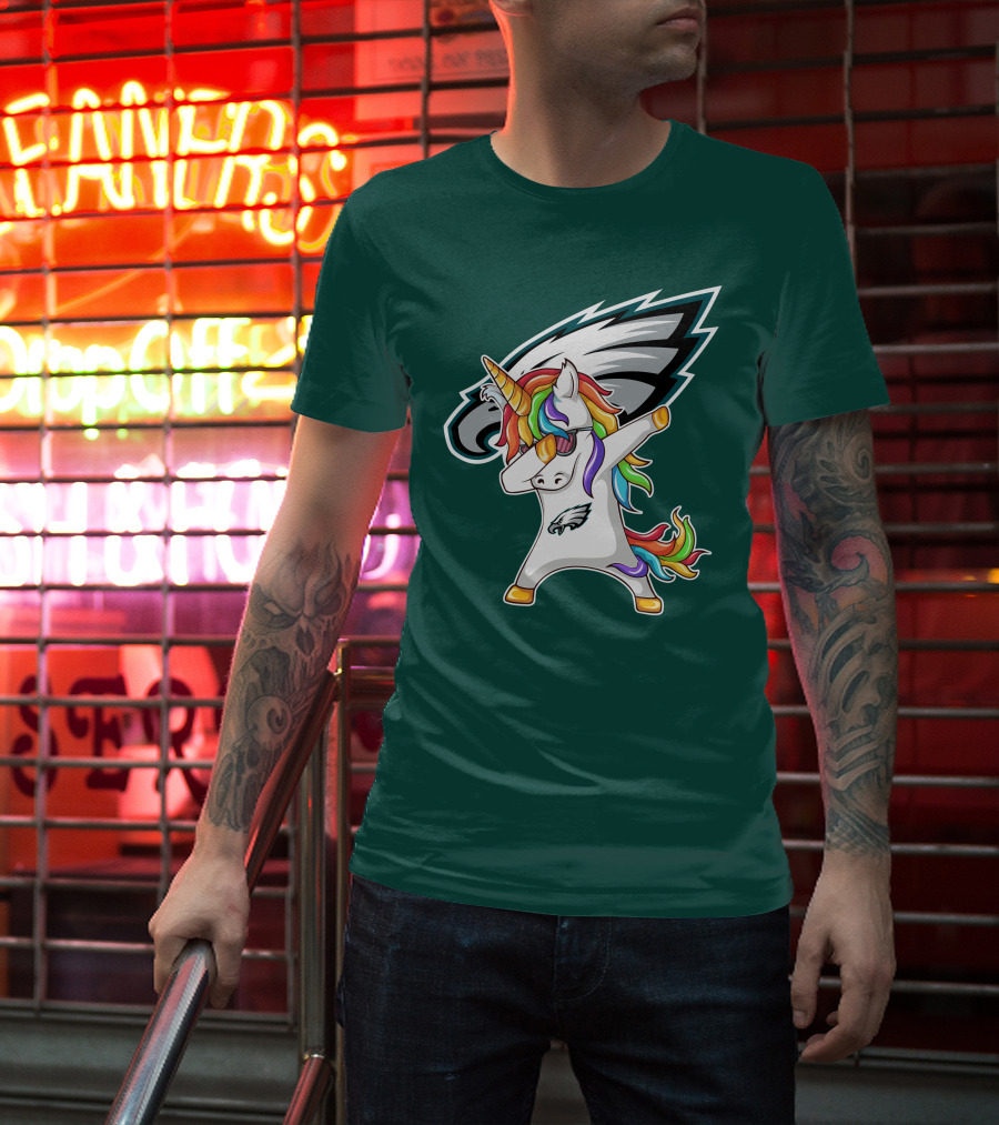 Philadelphia Eagles Unicorn Dabbing Rainbow Mane T-Shirt