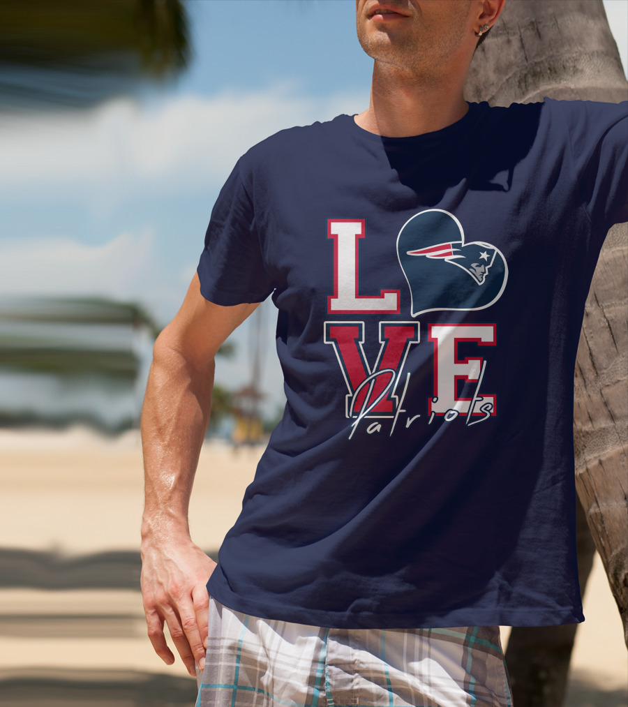 Love Patriots New England Football T-Shirt