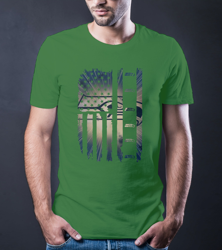 Seattle Seahawks American Flag Distressed Vintage T-Shirt