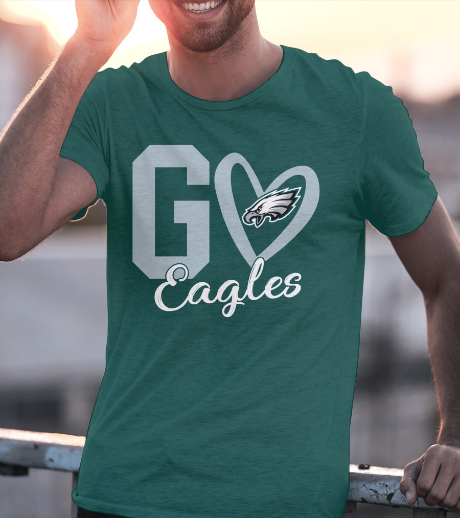 Go Eagles Philadelphia Eagles Logo Heart T-Shirt