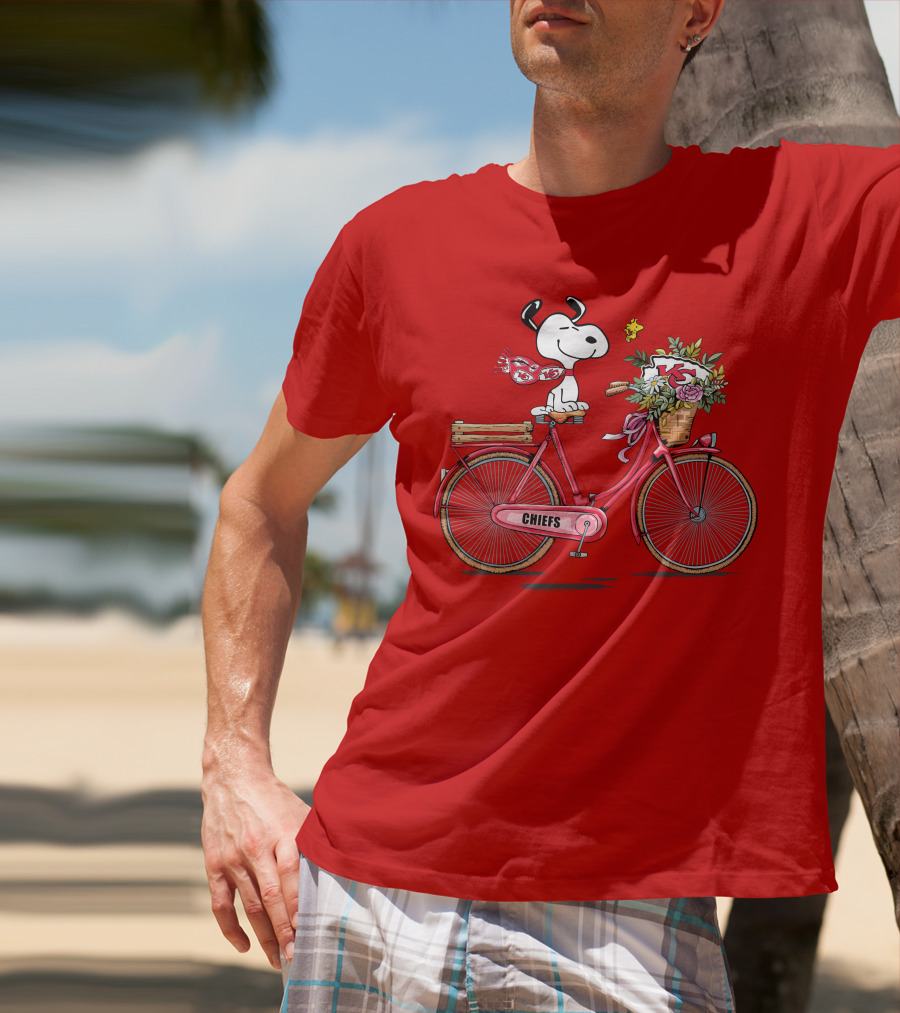 Kansas City Chiefs Snoopy Bicycle Flowers T-Shirt