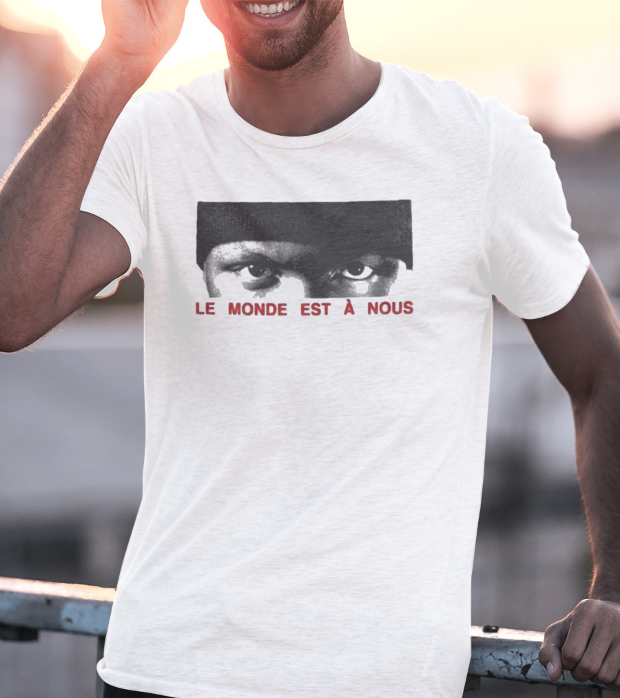 Le Monde Est A Nous Scrt Eyes Mysterious Gaze Beanie Style T-Shirt