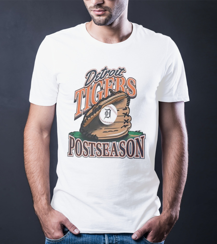 Detroit Tigers Postseason Baseball Glove And Ball 2025 T-Shirt