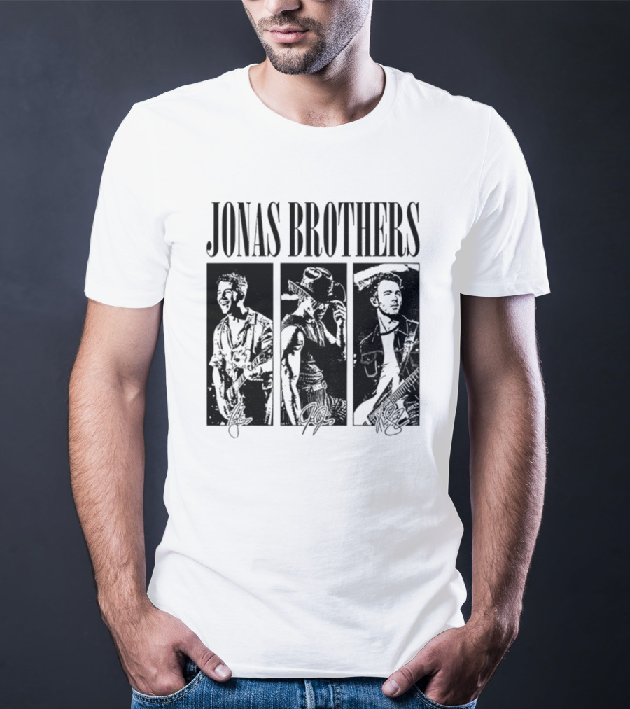 Jonas Brothers Vintage 90's Boy Band Signature Retro Style T-Shirt