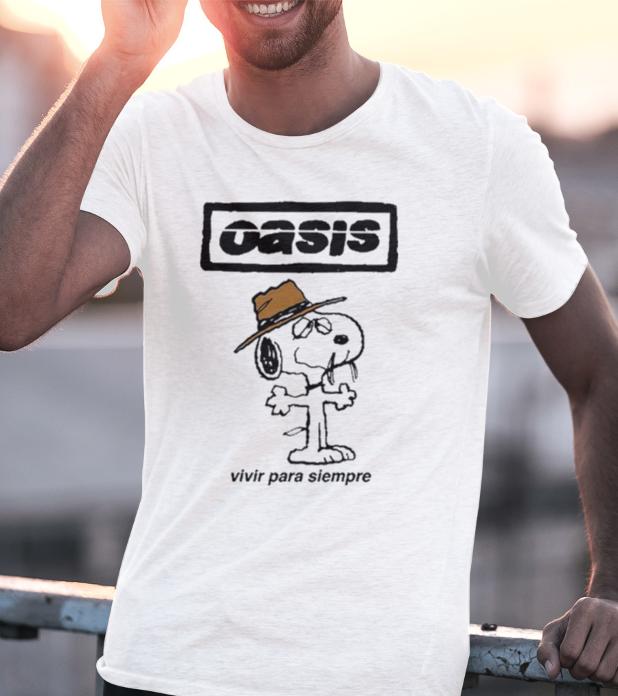 Snoopy Oasis Vivir Para Siempre Taza Café En El Desierto Icono Vintage T-Shirt