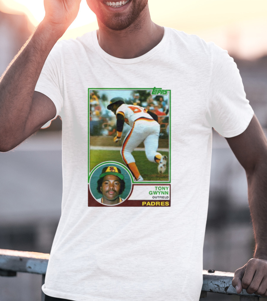 Topps Tony Gwynn Outfield Padres Baseball Card T-Shirt