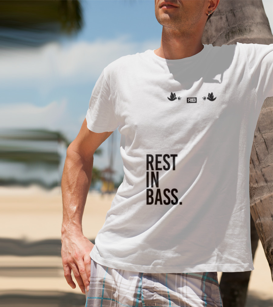 Rest In Bass Che Flying High Peace Symbol Headphones Star Elements T-Shirt