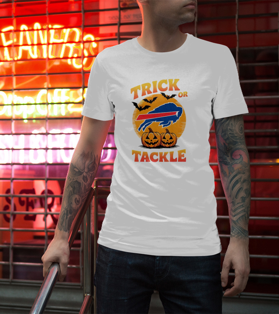 Buffalo Bills Trick Or Tackle Halloween Pumpkins And Bats T-Shirt