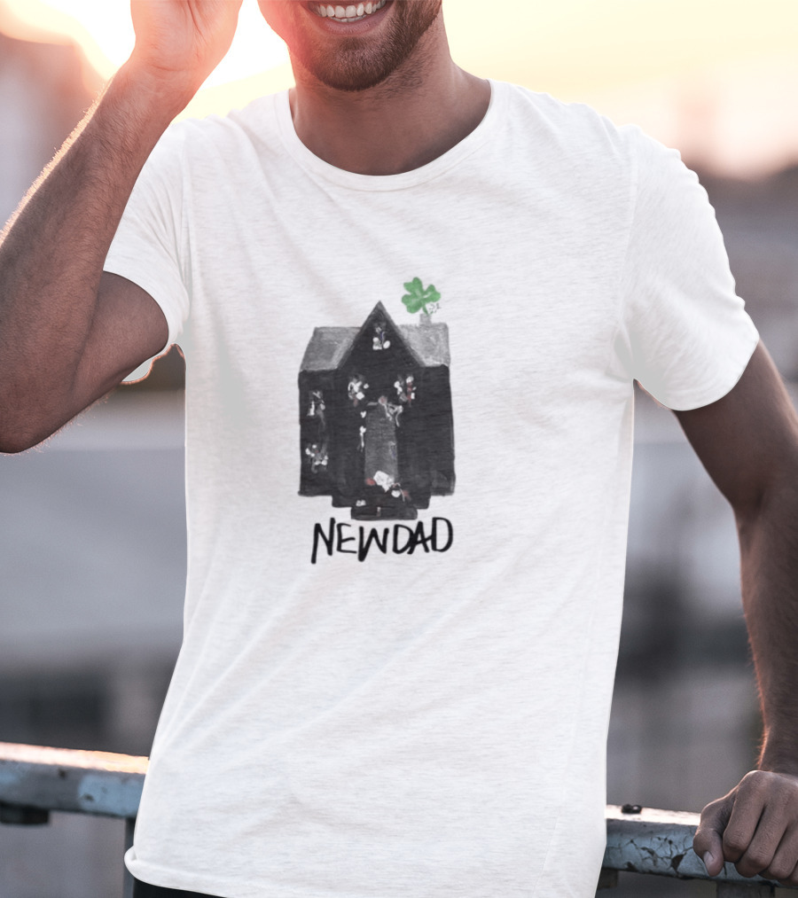 Newdad Altar House With Green Shamrock T-Shirt