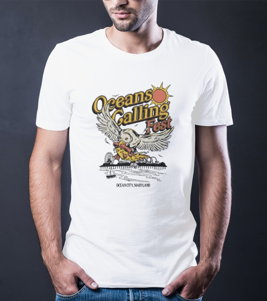 Oceans Calling Fest Seagull With Pizza Graphic T-Shirt
