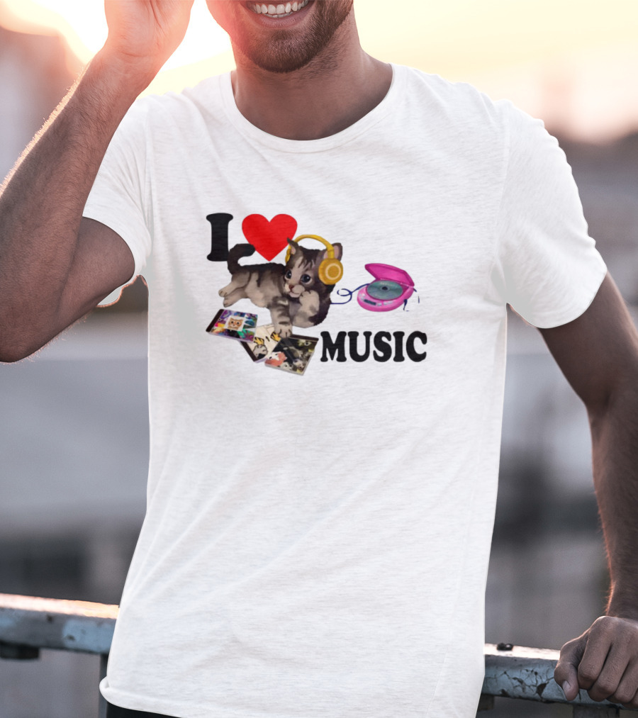 I Love Music Cat Headphones Portable CD Player Cute Cat Photos T-Shirt