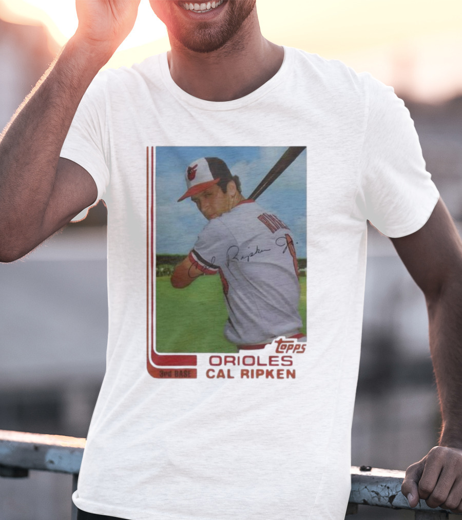Cal Ripken Jr. Baltimore Orioles Baseball Card Topps MLB Signature Player T-Shirt