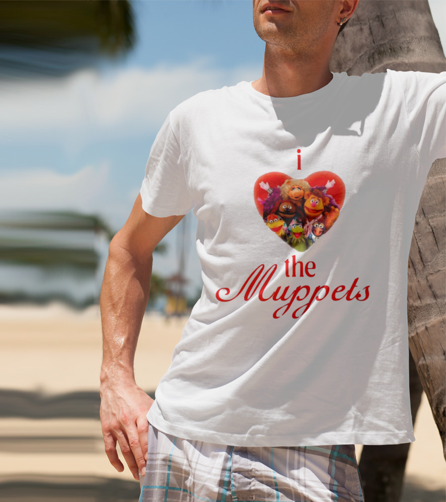 I Love The Muppets Characters Heart Group Image T-Shirt