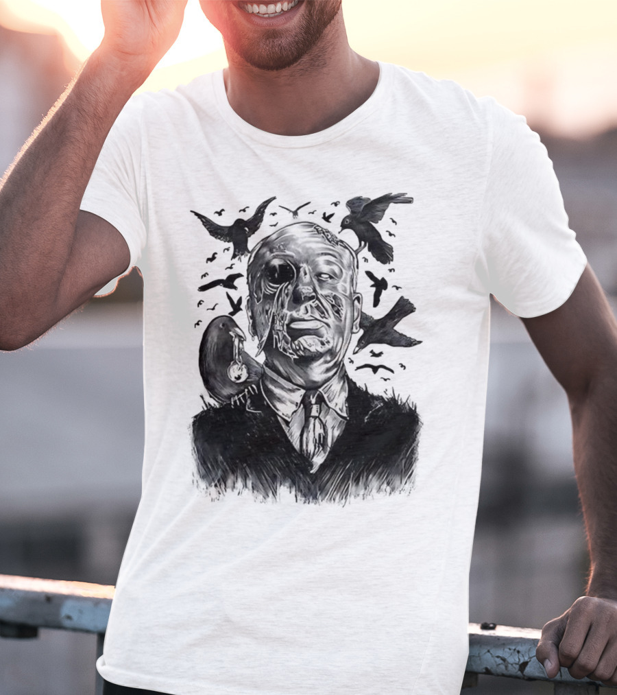Alfred Hitchcock Birds Attack Horror Halloween Spooky Design T-Shirt