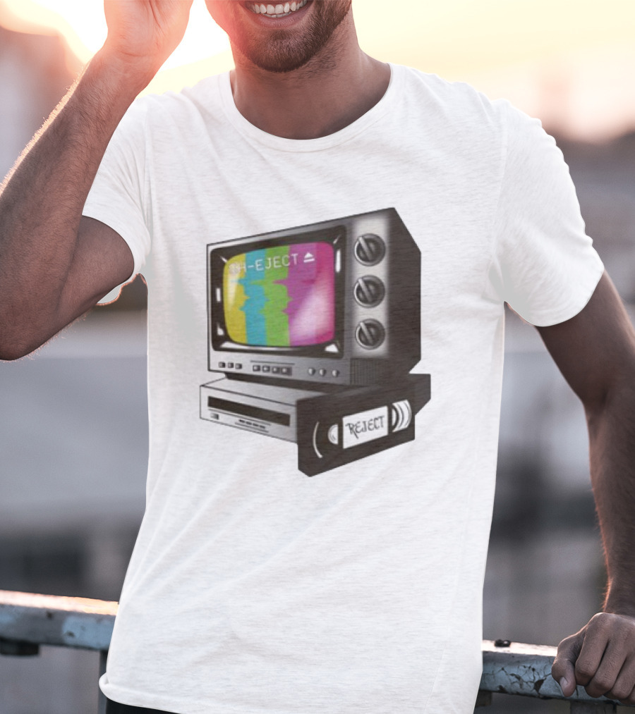 Sh-Eject Retro TV VHS Eject Design T-Shirt
