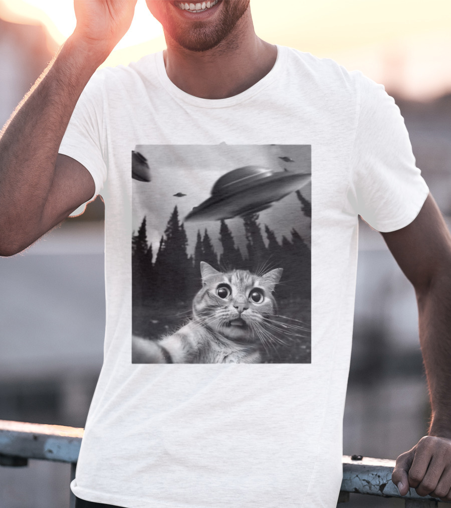 Keith Hernandez Cat Selfie Ufos Forest Scene T-Shirt