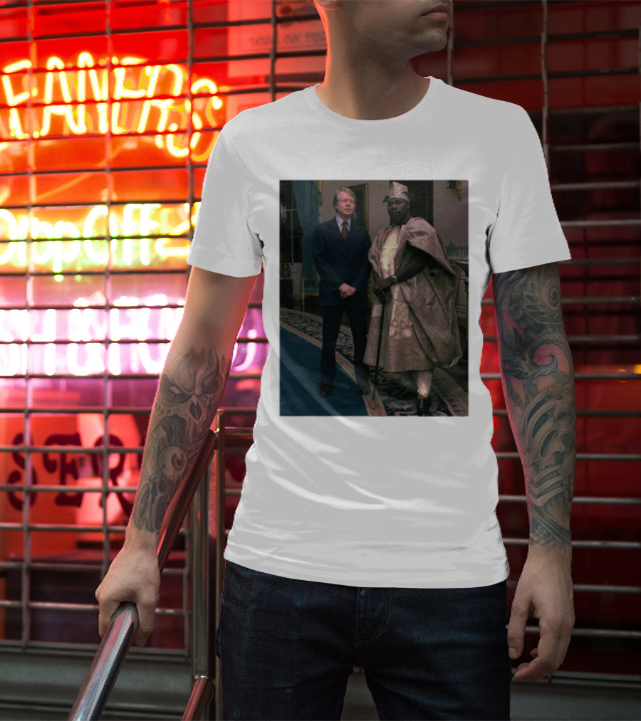Jimmy Carter Meeting Nigerian President Traditional Attire T-Shirt