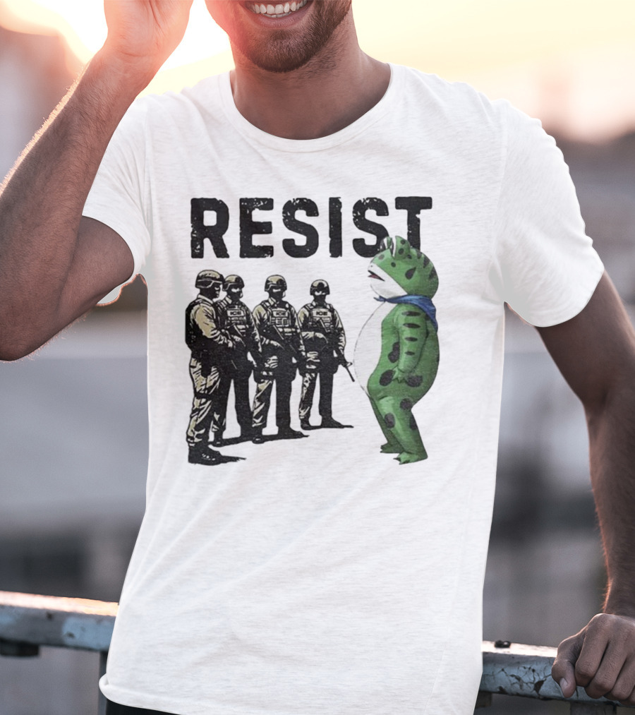 Portland Frog Resist Anti Fascism Anti Trump Protest Graphic T-Shirt