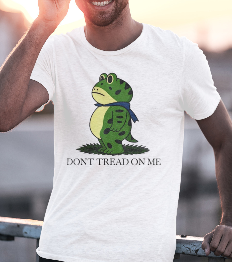 Portland Frog Don't Tread On Me Funny Protest Comic Style Green Frog With Blue Scarf T-Shirt