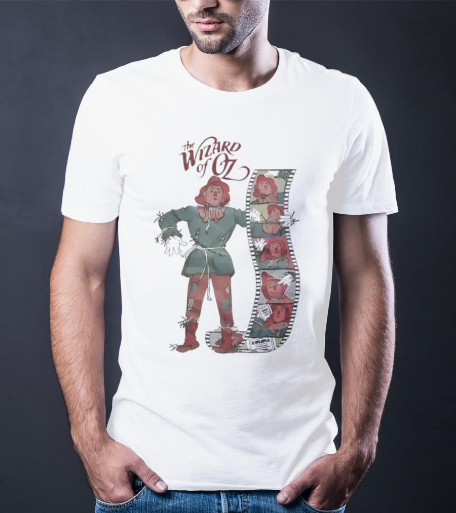 The Wizard Of Oz Scarecrow Illustration With Film Strip Style T-Shirt
