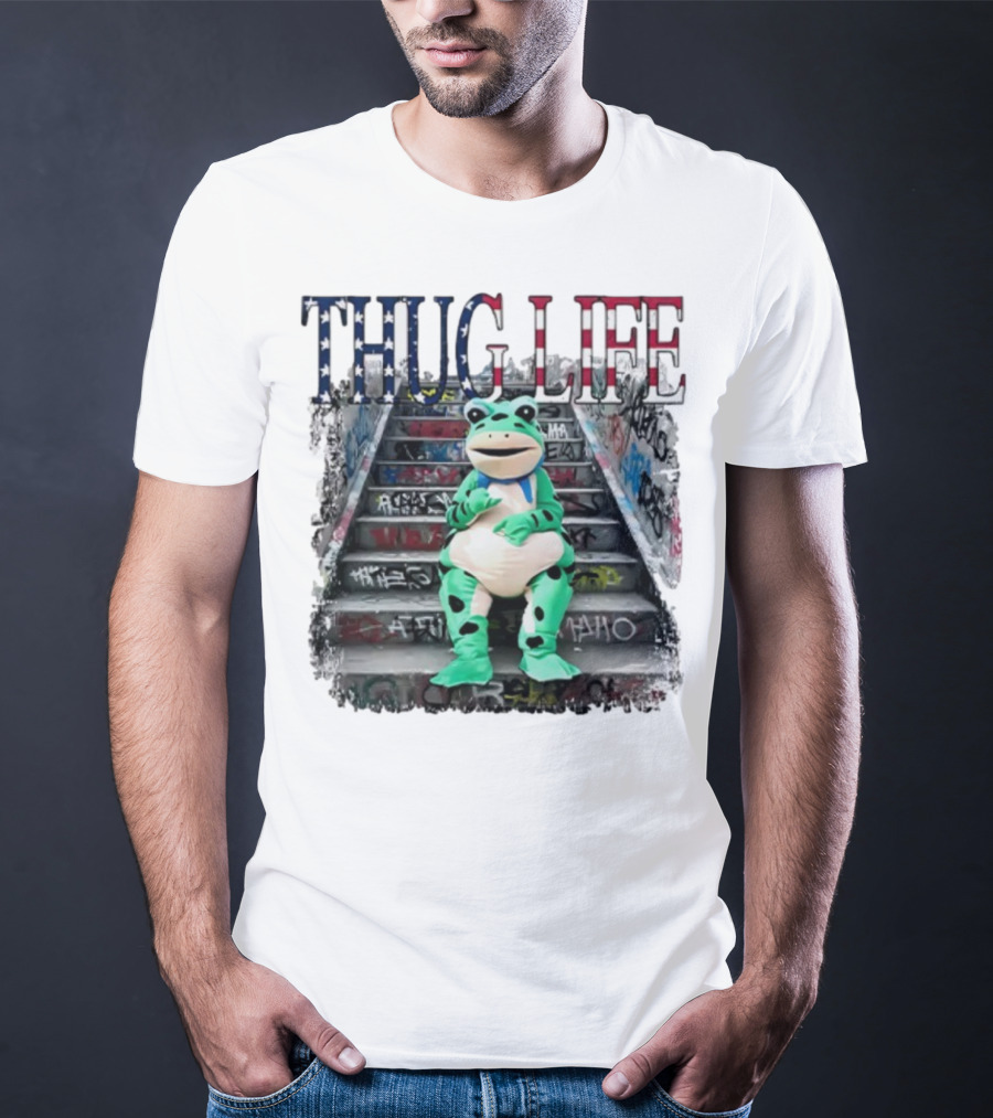 THUG LIFE Frog Costume Graffiti Steps T-Shirt