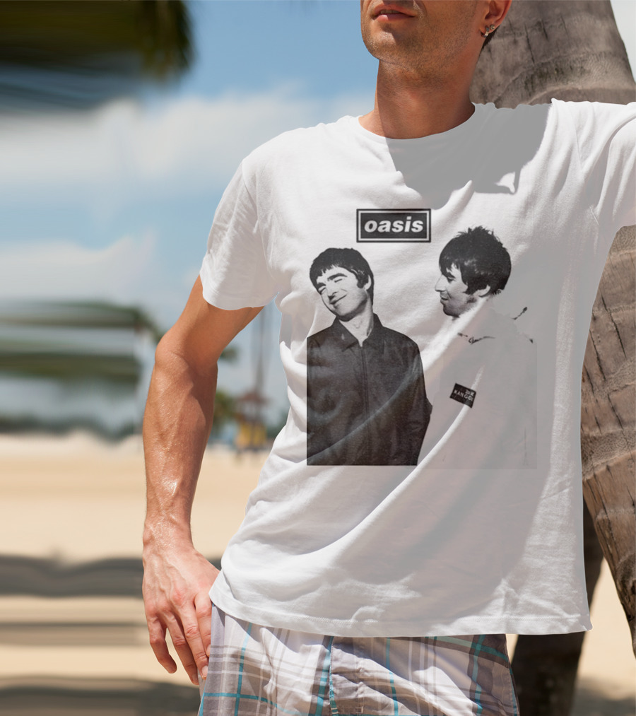 Noel Vs Liam Gallagher Oasis Band Kangol Vintage T-Shirt