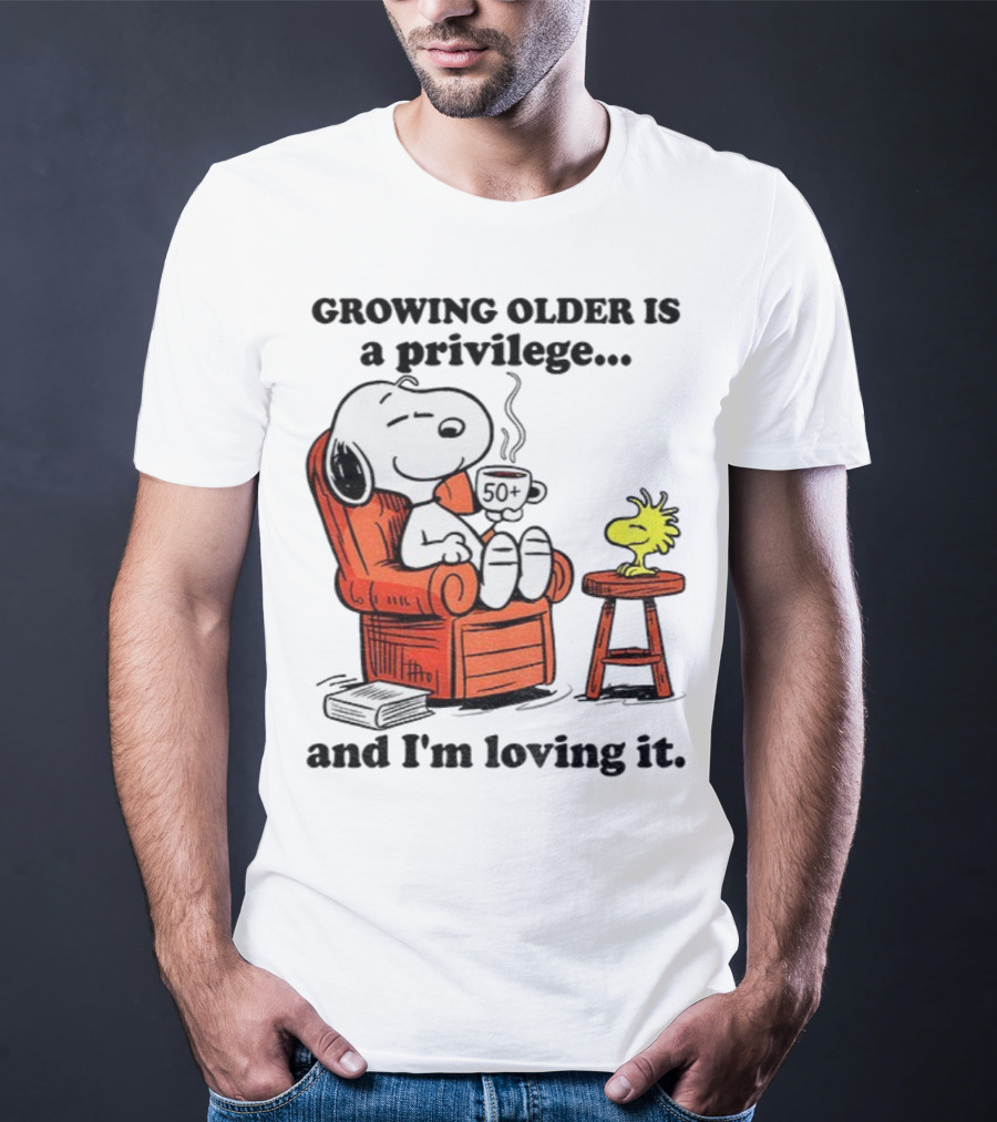 Snoopy And Woodstock Relaxing Growing Older 50+ Privilege And Loving It T-Shirt