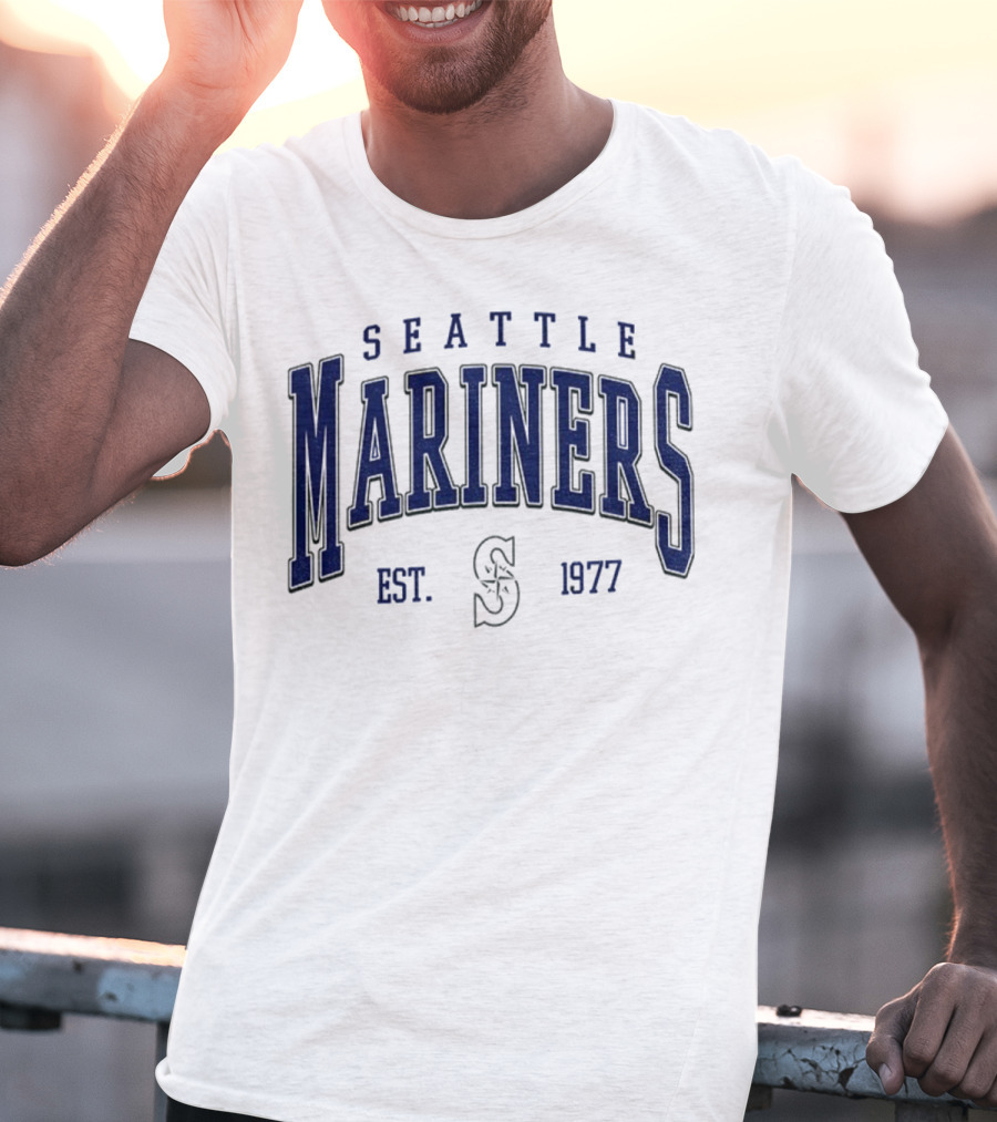 Seattle Mariners Est 1977 Vintage MLB Baseball T-Shirt