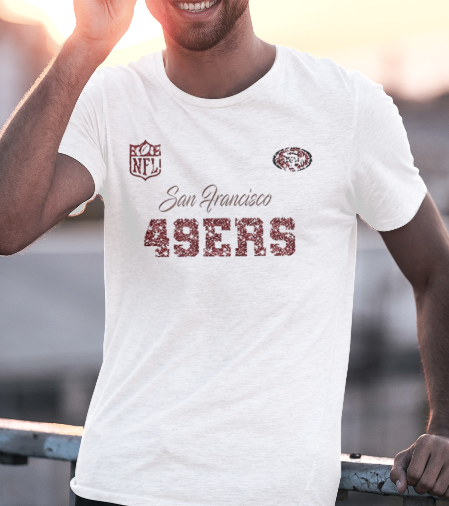 San Francisco 49ers Girls I Am Who I Am Your Approval Isn't Needed T-Shirt