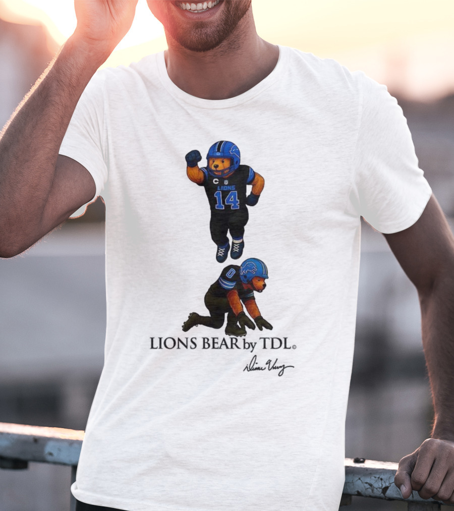 Amon-Ra St. Brown 14 Jahmyr Gibbs 0 Detroit Lions Bear Celebrating Football T-Shirt