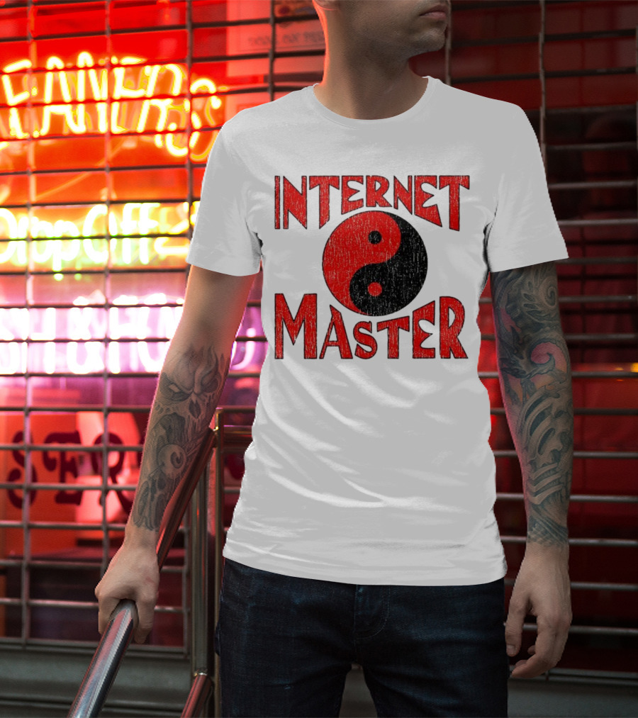 Internet Master Yin Yang Symbol Retro Design T-Shirt