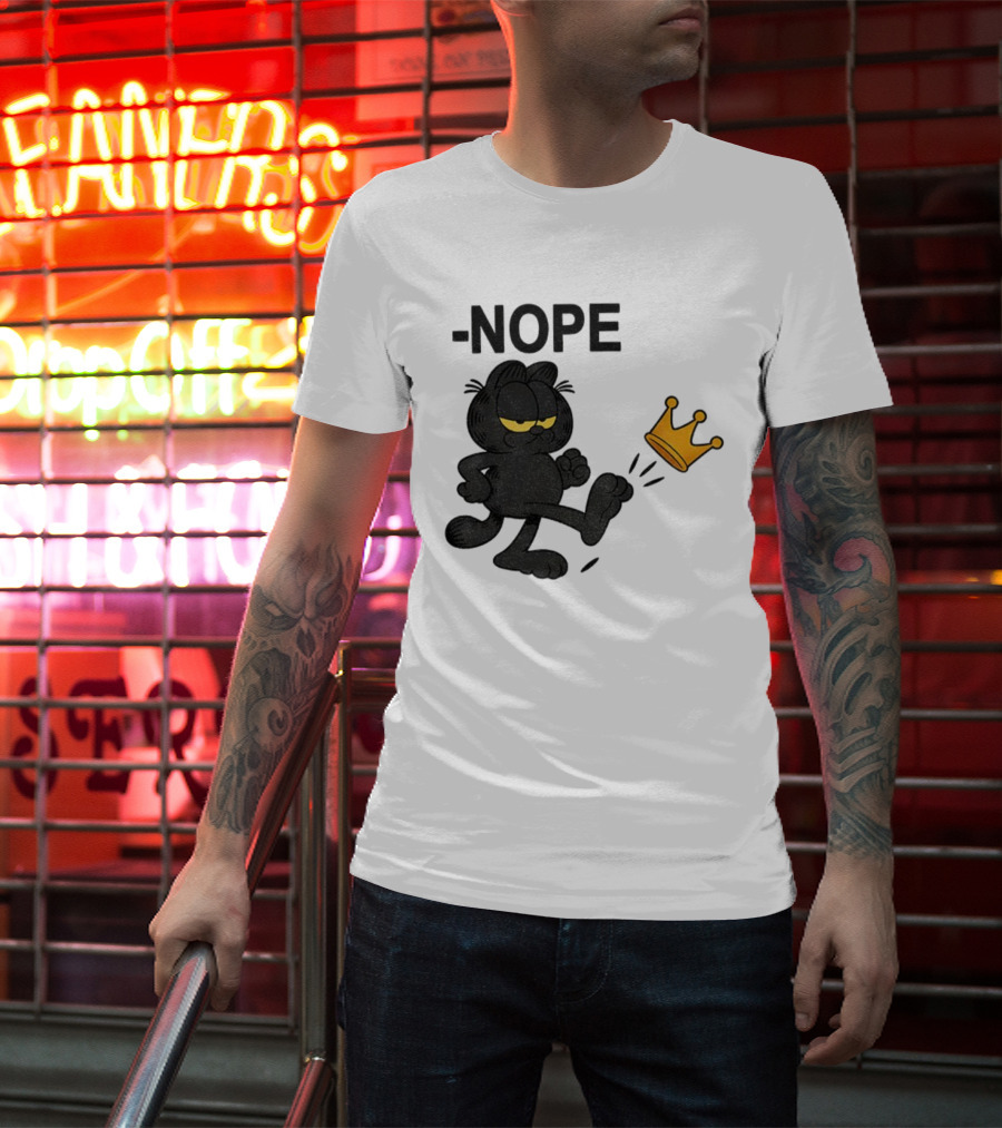 NOPE Black Cat Kicking Crown No Kings In America T-Shirt