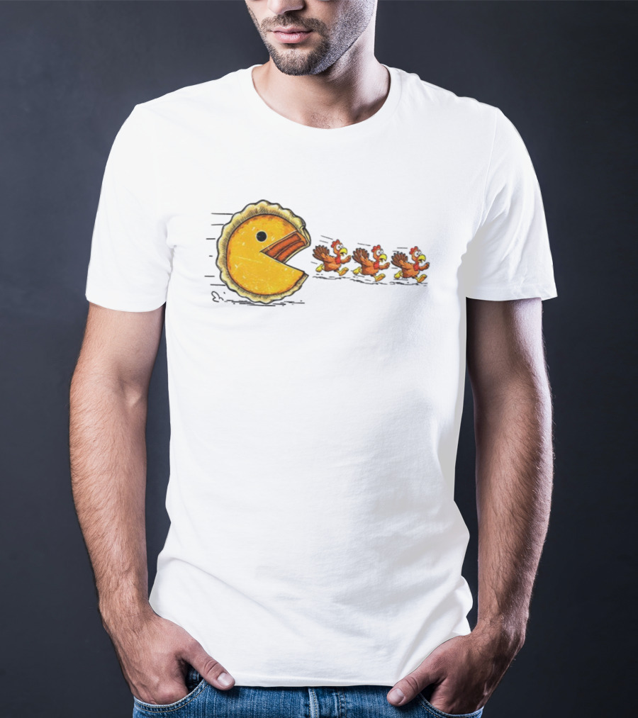 Thanksgiving Turkey Chase With Retro Pumpkin Pie Eating Game Theme T-Shirt