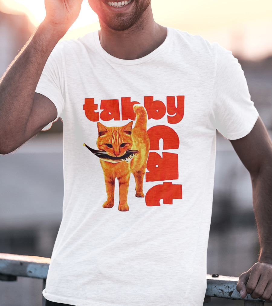 Tabby Cat Holding Fish Meme Retro Font T-Shirt
