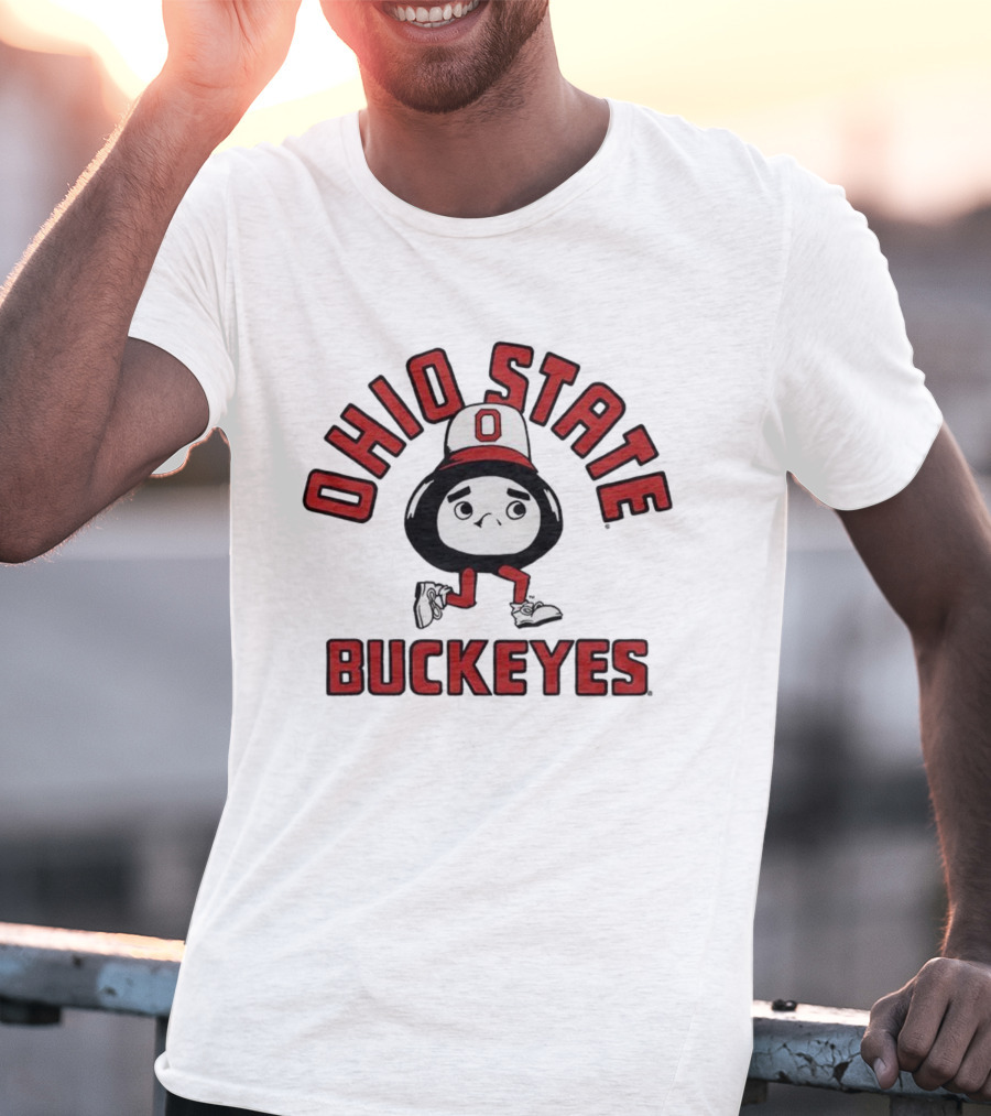 Ohio State Buckeyes Brutus Mascot Retro Style T-Shirt