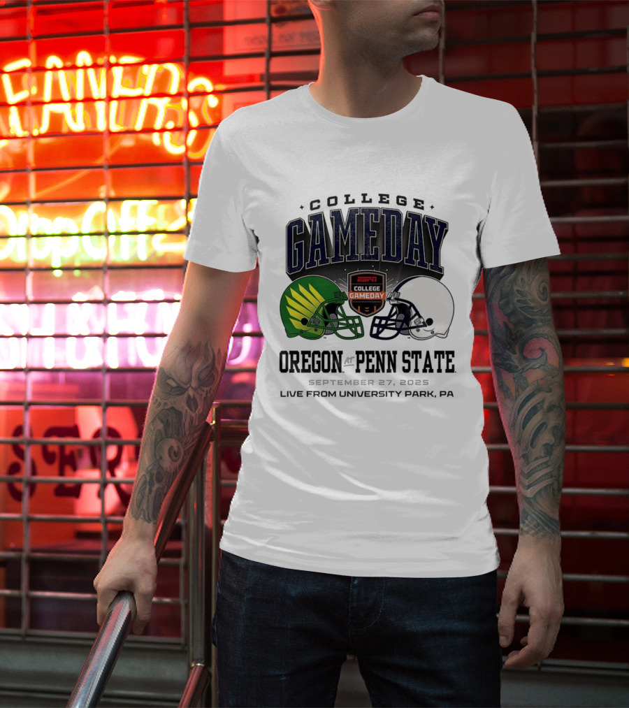 Gameday Oregon Ducks Vs Penn State Nittany Lions ESPN College Football 2025 Helmet Showdown T-Shirt