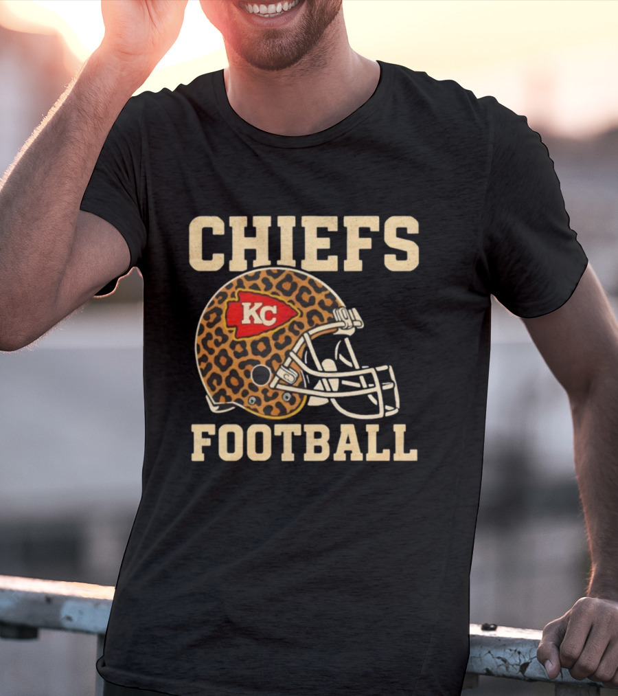 Retro KC Chiefs Leopard Helmet Football Vintage Style T-Shirt