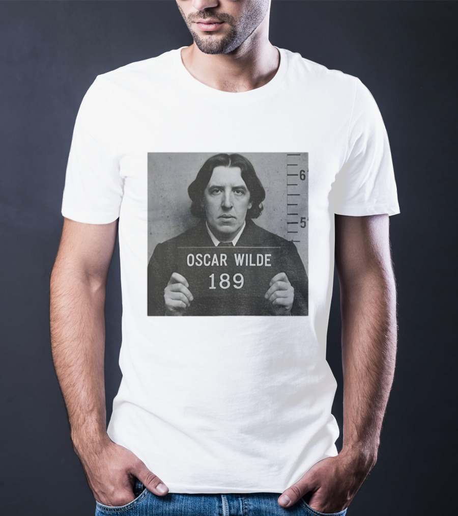 Oscar Wilde Shot 189 Funny Literary Meme T-Shirt