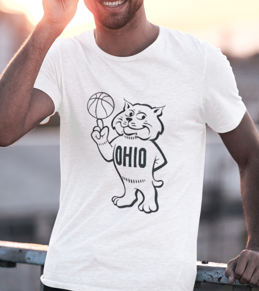 Rufus Ohio Bobcat Mascot Basketball T-Shirt