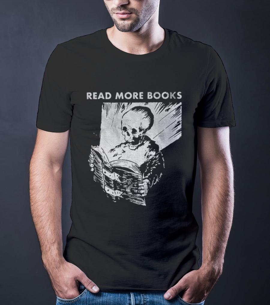 Read More Books Skeleton Vintage Style T-Shirt