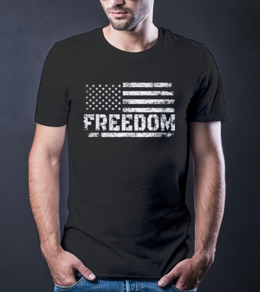 USA Flag Distressed Freedom Grunge Style T-Shirt