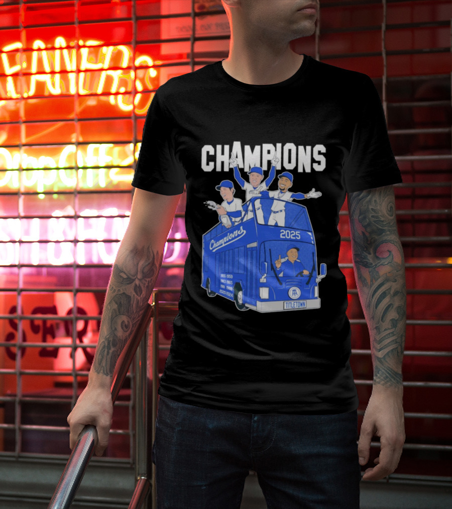 Los Angeles Dodgers Champions 2025 Yoshinobu Yamamoto Shohei Ohtani Mookie Betts Titletown T-Shirt