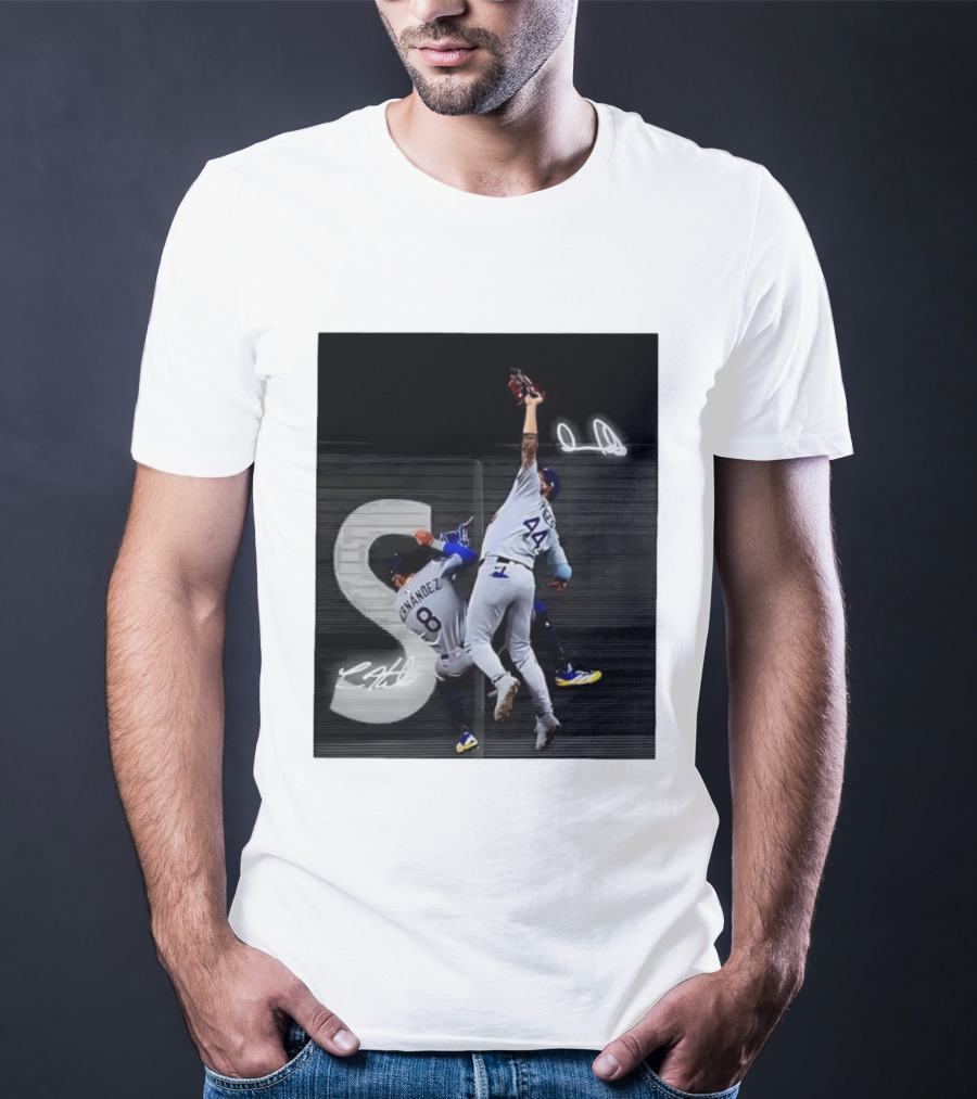 World Series Game 7 Hernández 8 Pages 44 Signatures T-Shirt