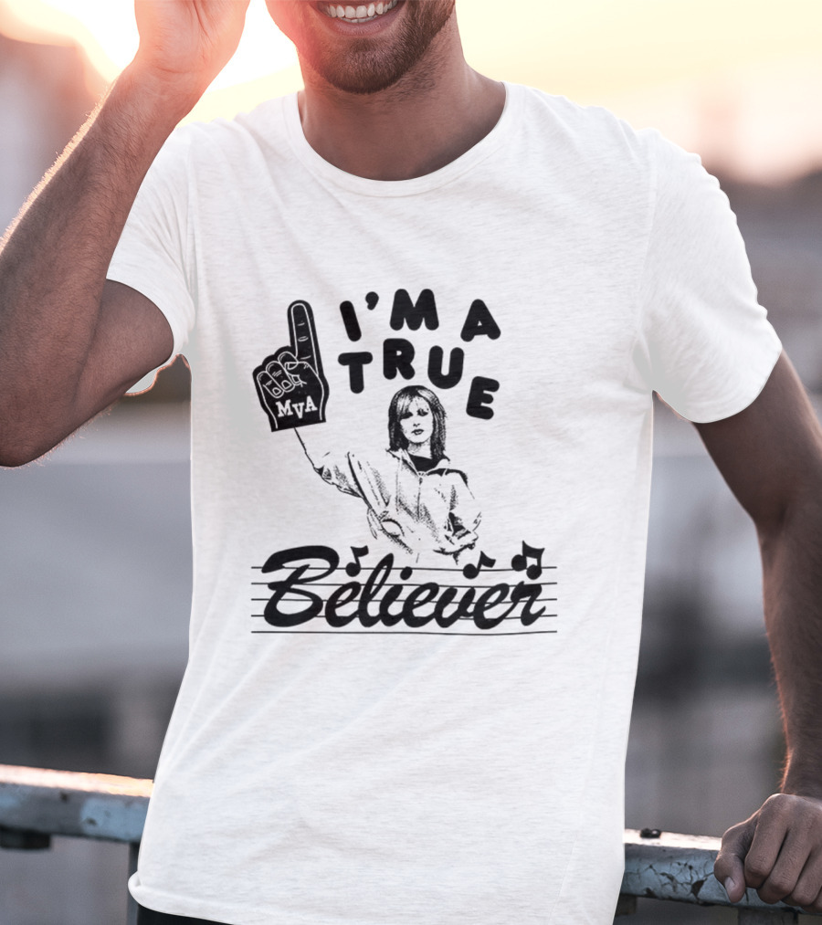 I'm A True Believer Finger Point Music Notes T-Shirt