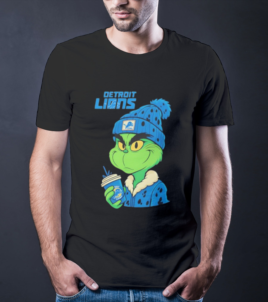 Detroit Lions Grinch Christmas Hat Coffee Cup T-Shirt