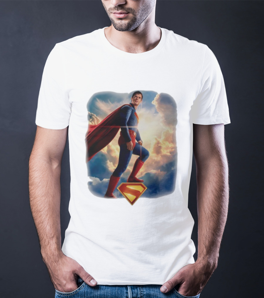 Superman 2025 Faded Standing Iconic Cape And Emblem T-Shirt