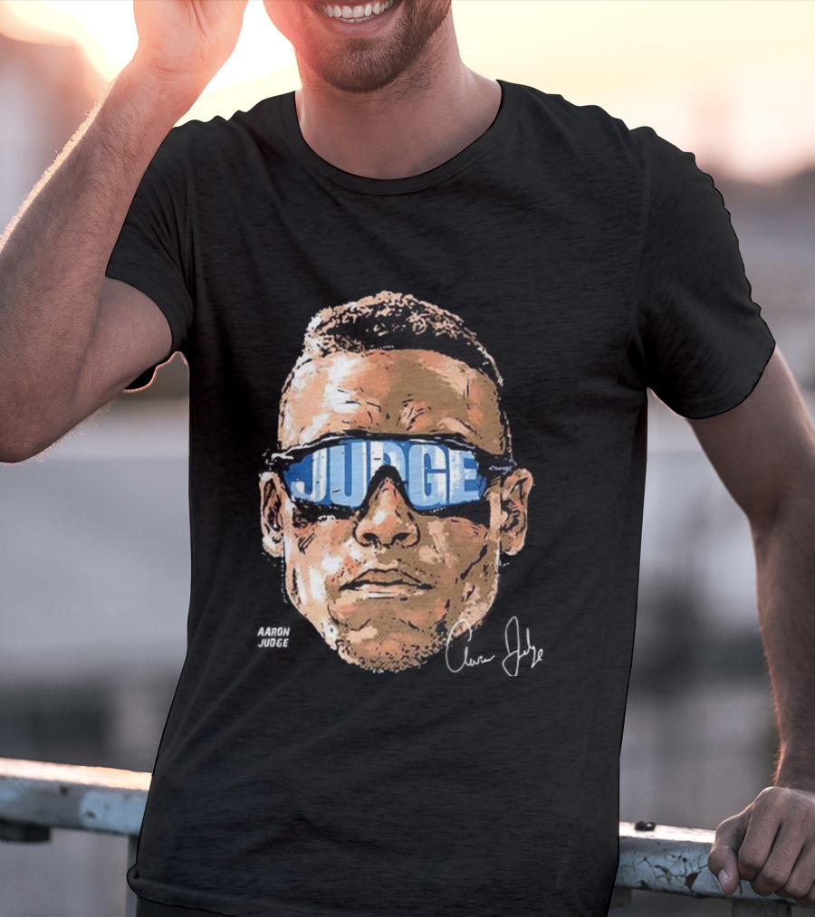 Aaron Judge New York Yankees Baseball Big Head Glasses Judge Signature T-Shirt