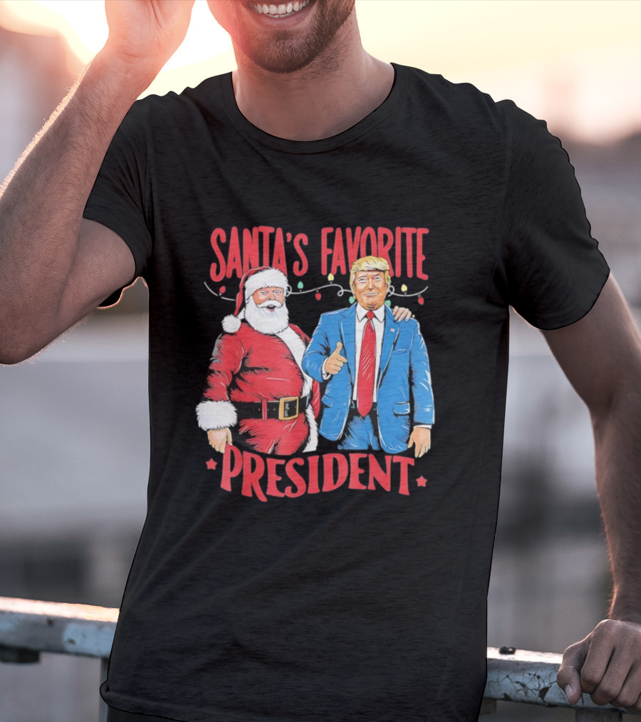 Santa's Favorite President Christmas Light Santa Trump T-Shirt